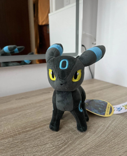 Pokemon shiny umbreon plush - shiny,